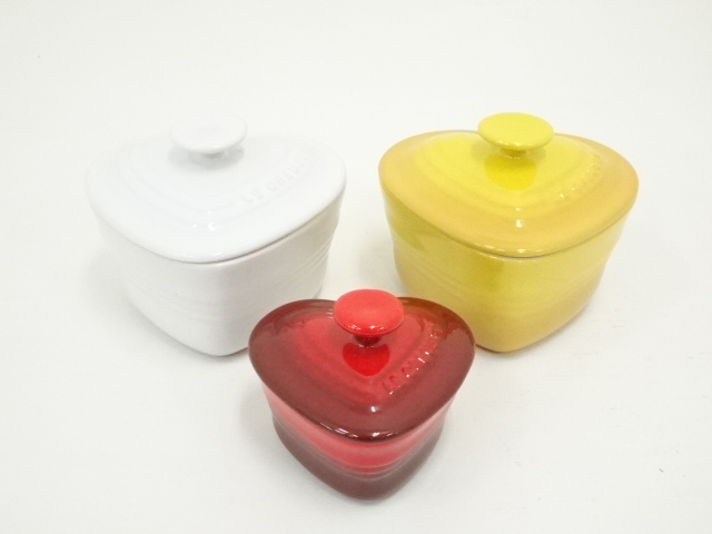 Pottery & Ceramics